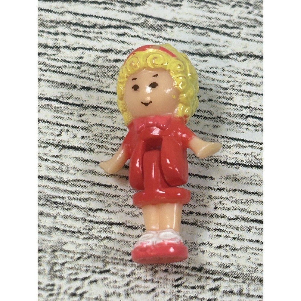 VINTAGE 1989 BLUEBIRD POLLY POCKET SCHOOL‎ REPLACEMENT BONUS DOLL GIRL FIGURE